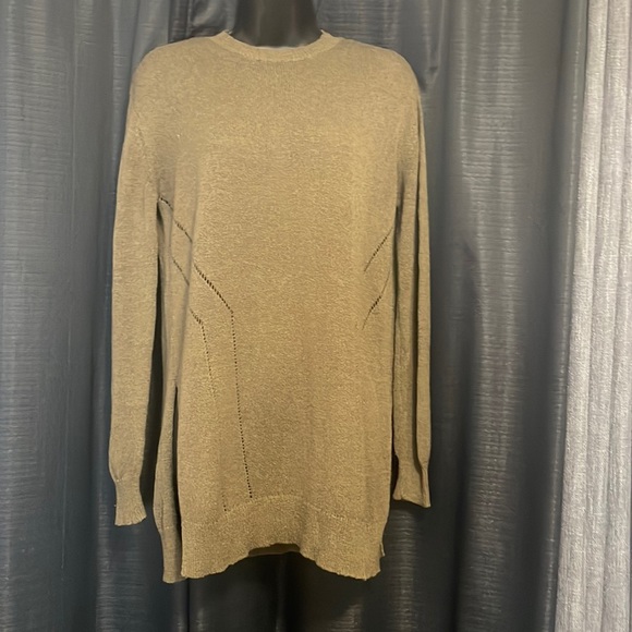 Tha fifth label olive green with slits on side - Picture 1 of 10